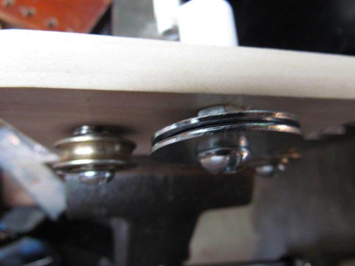 diy-fret-bender-roller-pulley-detail.jpg