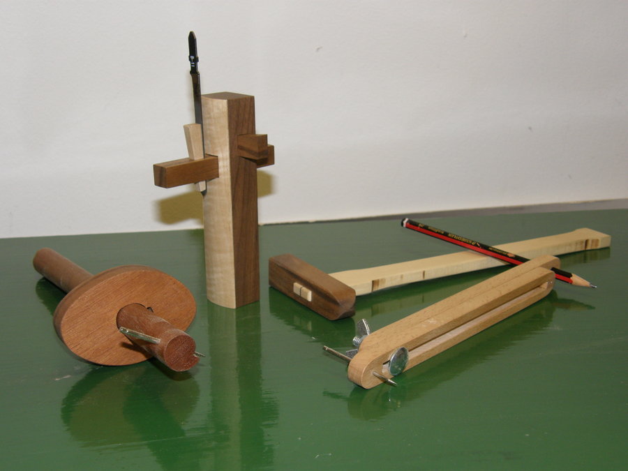 wooden handtools luthier.jpg