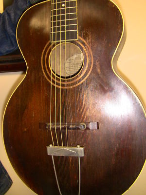 vintage%20acoustic%20guitar-269062207272656671.jpg