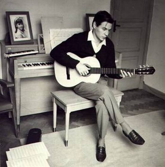 Antonio Carlos Jobim.jpg