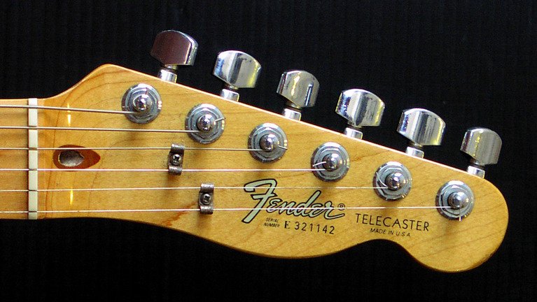 Fender-1983-Telecaster-Headstock.JPG